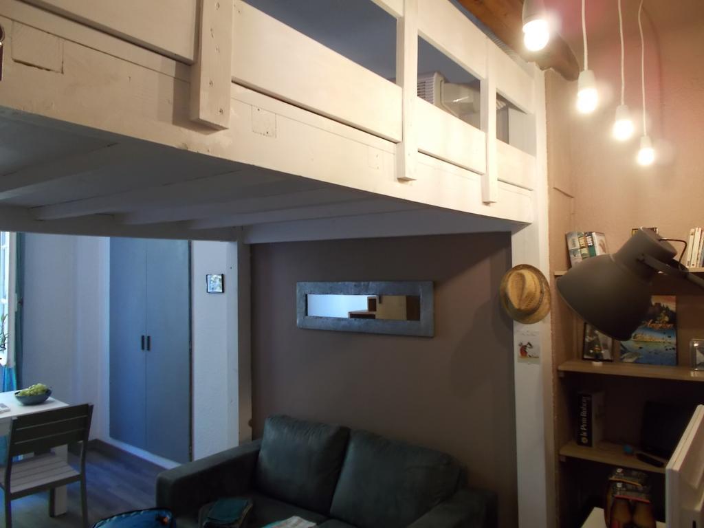 Studio Des Halles Apartment Avignon Bagian luar foto