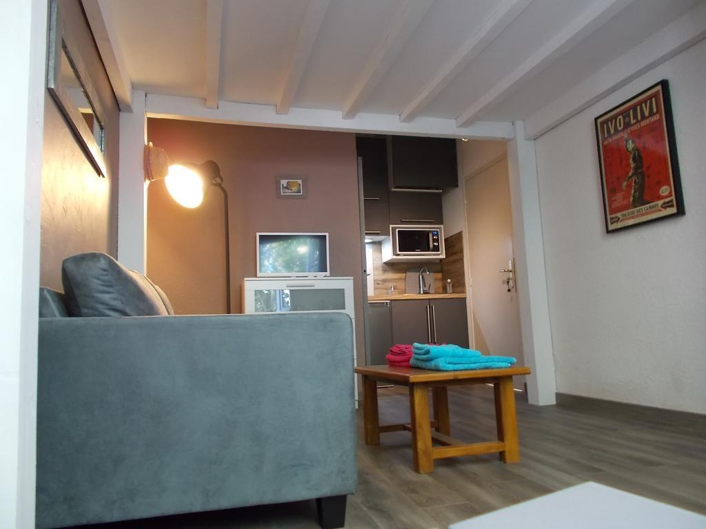Studio Des Halles Apartment Avignon Bagian luar foto
