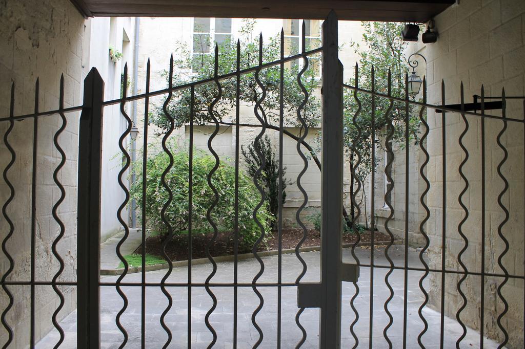 Studio Des Halles Apartment Avignon Bagian luar foto