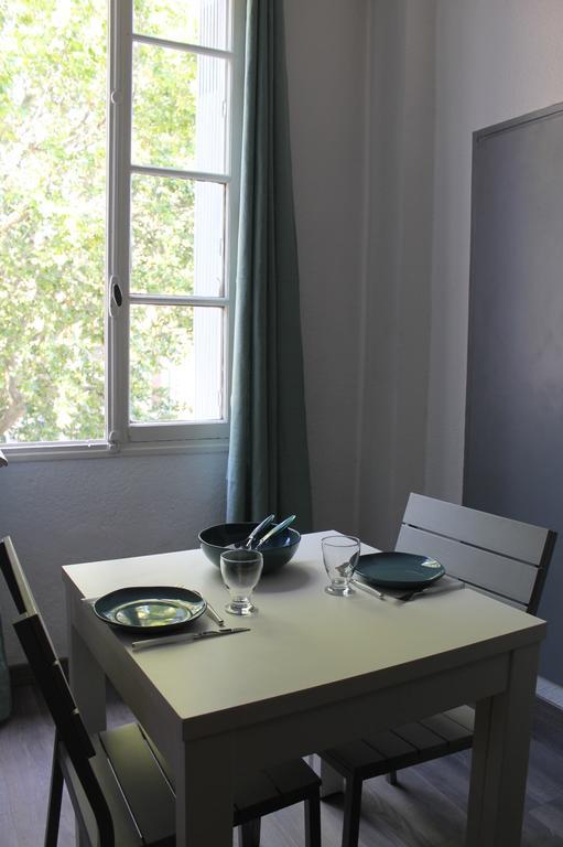 Studio Des Halles Apartment Avignon Bagian luar foto
