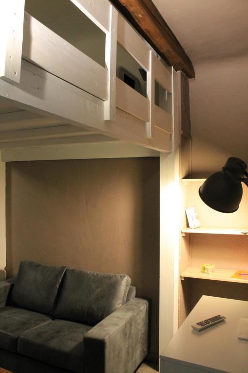 Studio Des Halles Apartment Avignon Bagian luar foto