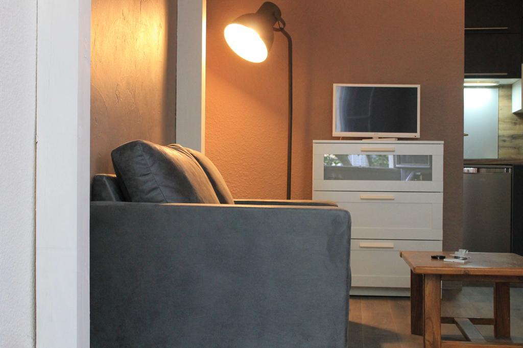 Studio Des Halles Apartment Avignon Bagian luar foto